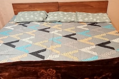 MANASVI YATRI NIWAS, Ujjain