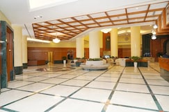 Al Hayat Palace Hotel, الشارقة