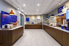 Holiday Inn Express & Suites MACCLENNY, Baker, Florida