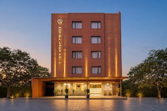 Hotel Lake Point, Mahemdavad