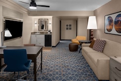 Embassy Suites Phoenix - Biltmore, Phoenix