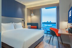 Holiday Inn Express YANGJIANG CITY CENTER, Yangjiang