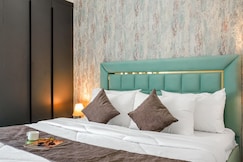 AeroGreens 2 Airport Road by Nawab Stays, Zirakpur