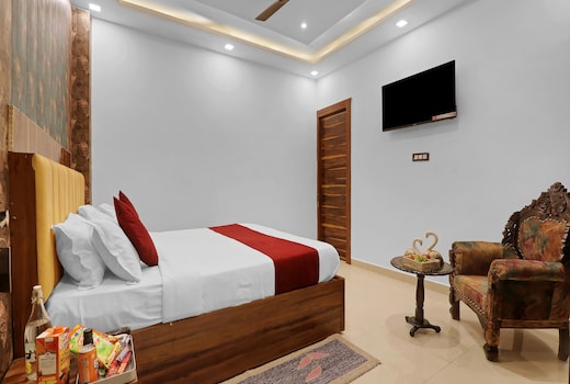 Palette Oraya Greens by CheckIn, Kathauta Lake, Lucknow