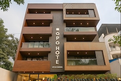 OPO Hotels Iffco Chowk, Gurgaon