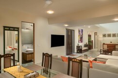 Vaddo 9 Luxury 3 bedroom villa near Siolim bridge, Goa