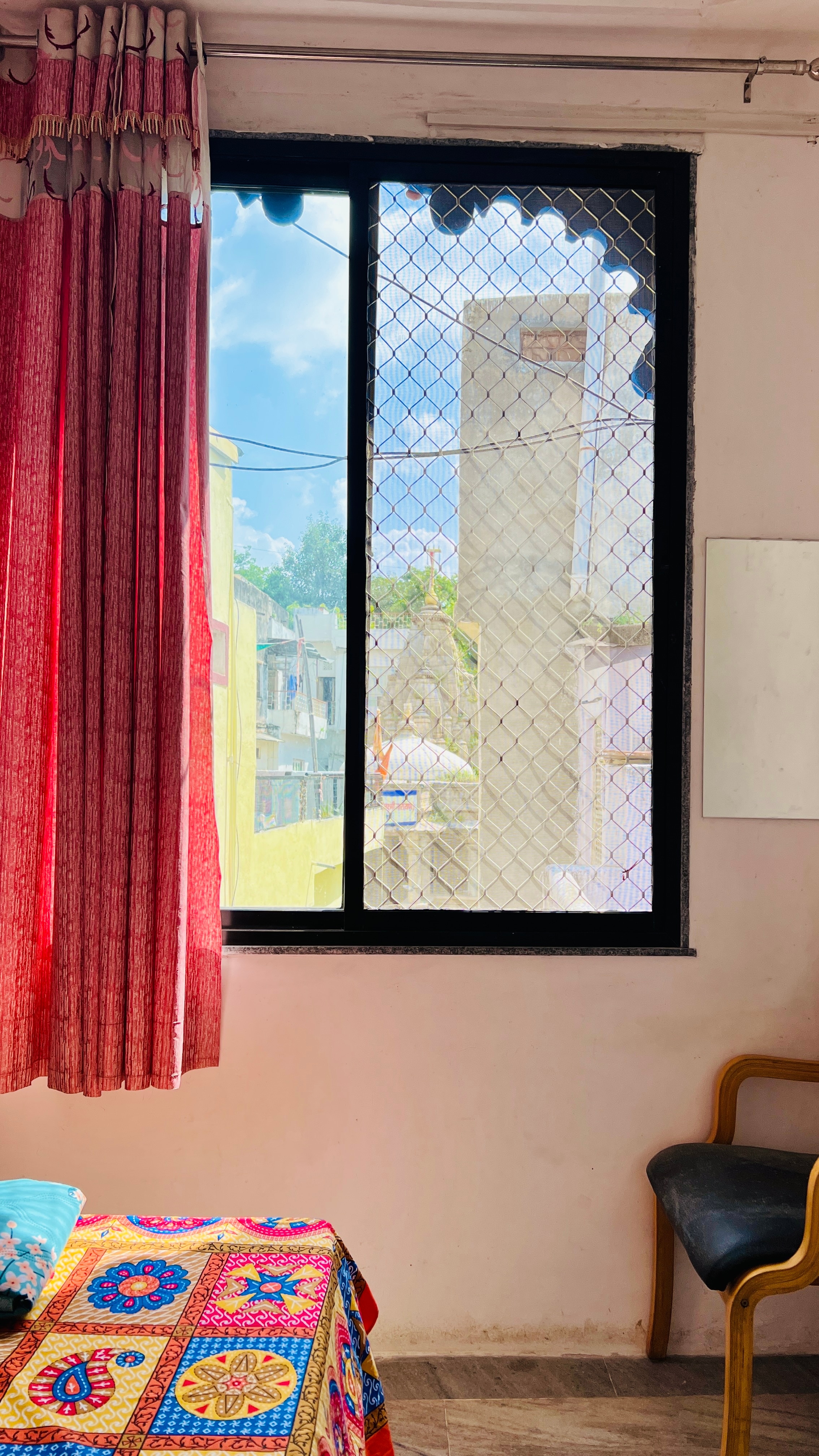 Padmlaxmi Guest house - Tap to explore photos