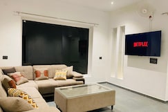 A peaceful farmhouse with open space for parties, Rajpura