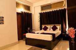 Premium couple friendly room & attached washroom, Guwahati