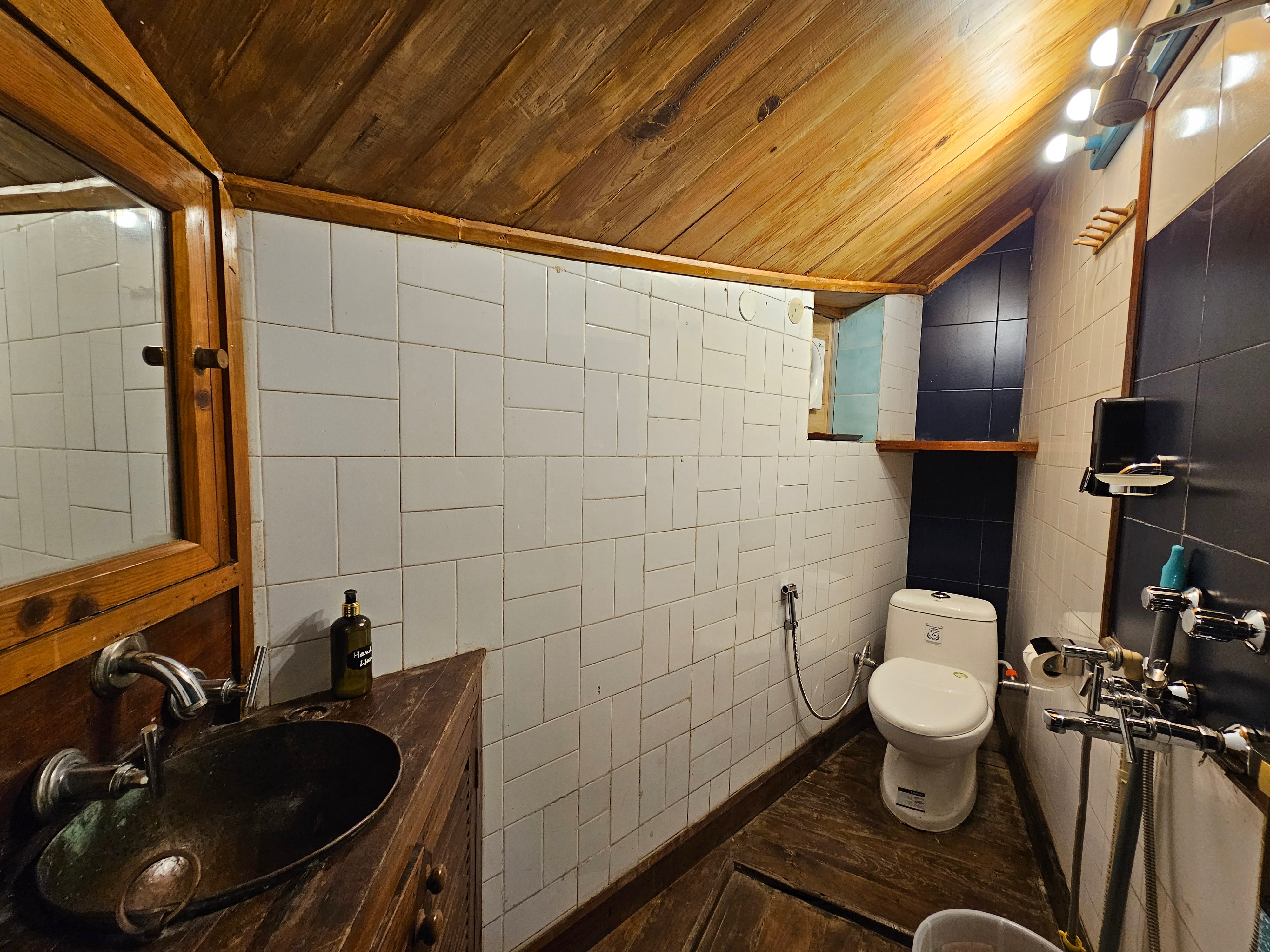 The Vanya, Luxury Boutique Stay - Tap to explore photos