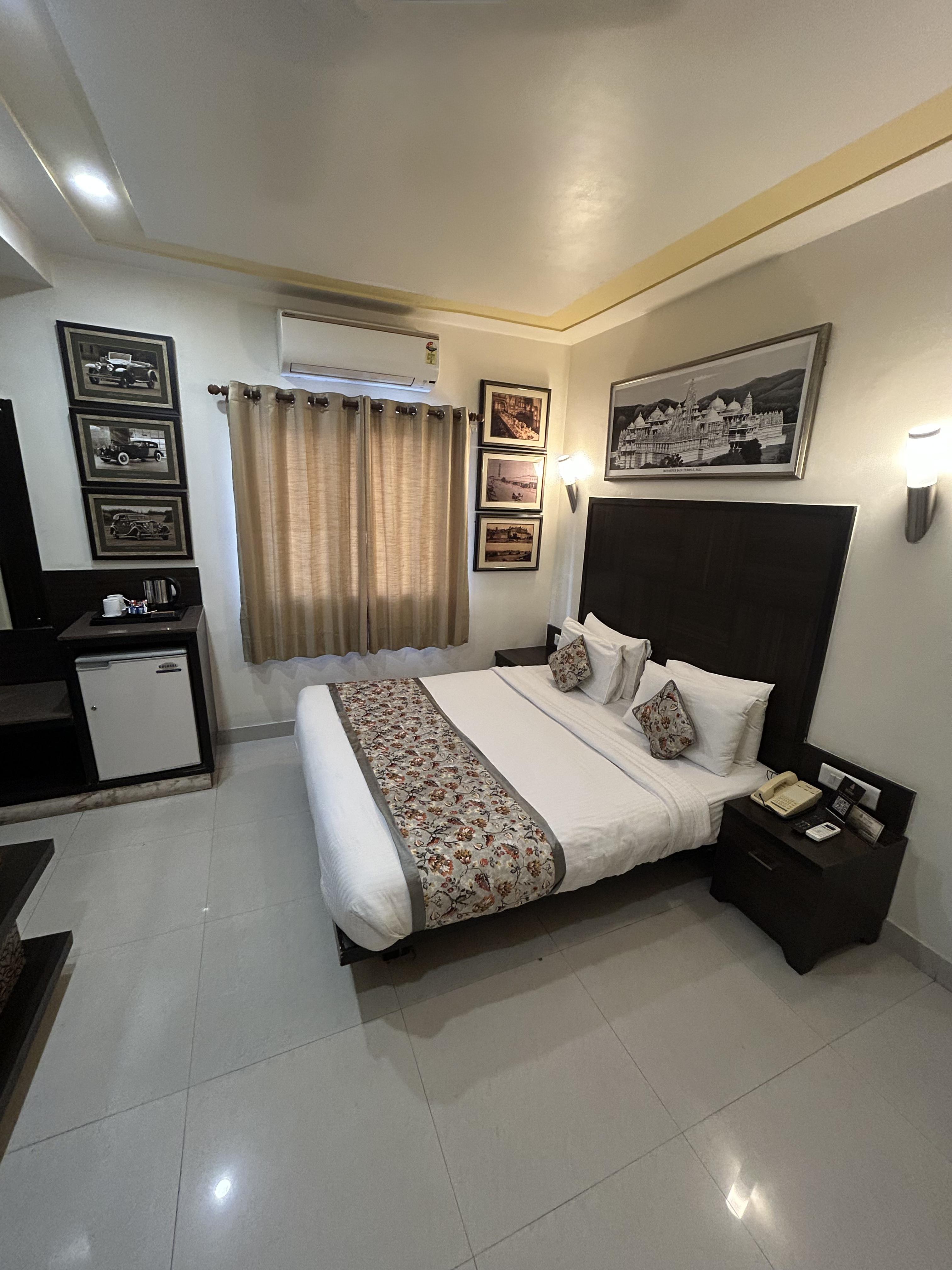 Ratnawali A Vegetarian Heritage Hotel - Tap to explore photos