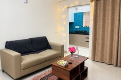Scuzi Stays near New Horizon Clg Cessna Business, Bangalore