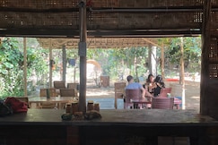 Vanar Climbs Hampi, Hampi