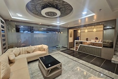Hotel Glorious Grand, Varanasi