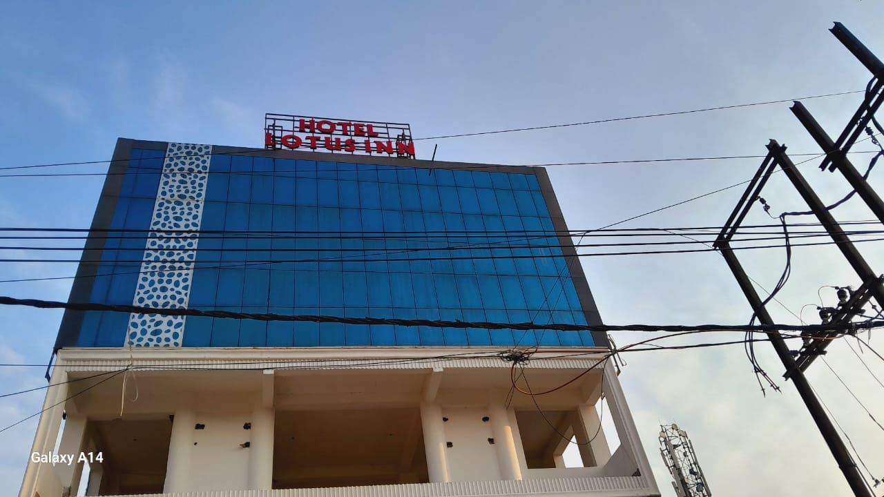 Hotel Lotus Inn - Tap to explore photos