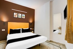 Super Hotel O East Punjabi Bagh Near Metro Station, Delhi