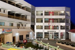 HOTEL GALAXY, Jalna
