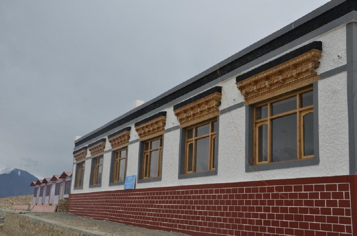 Photo 2