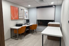 Holiday Inn Express Hotel & Suites Loveland, an IHG hotel, Larimer