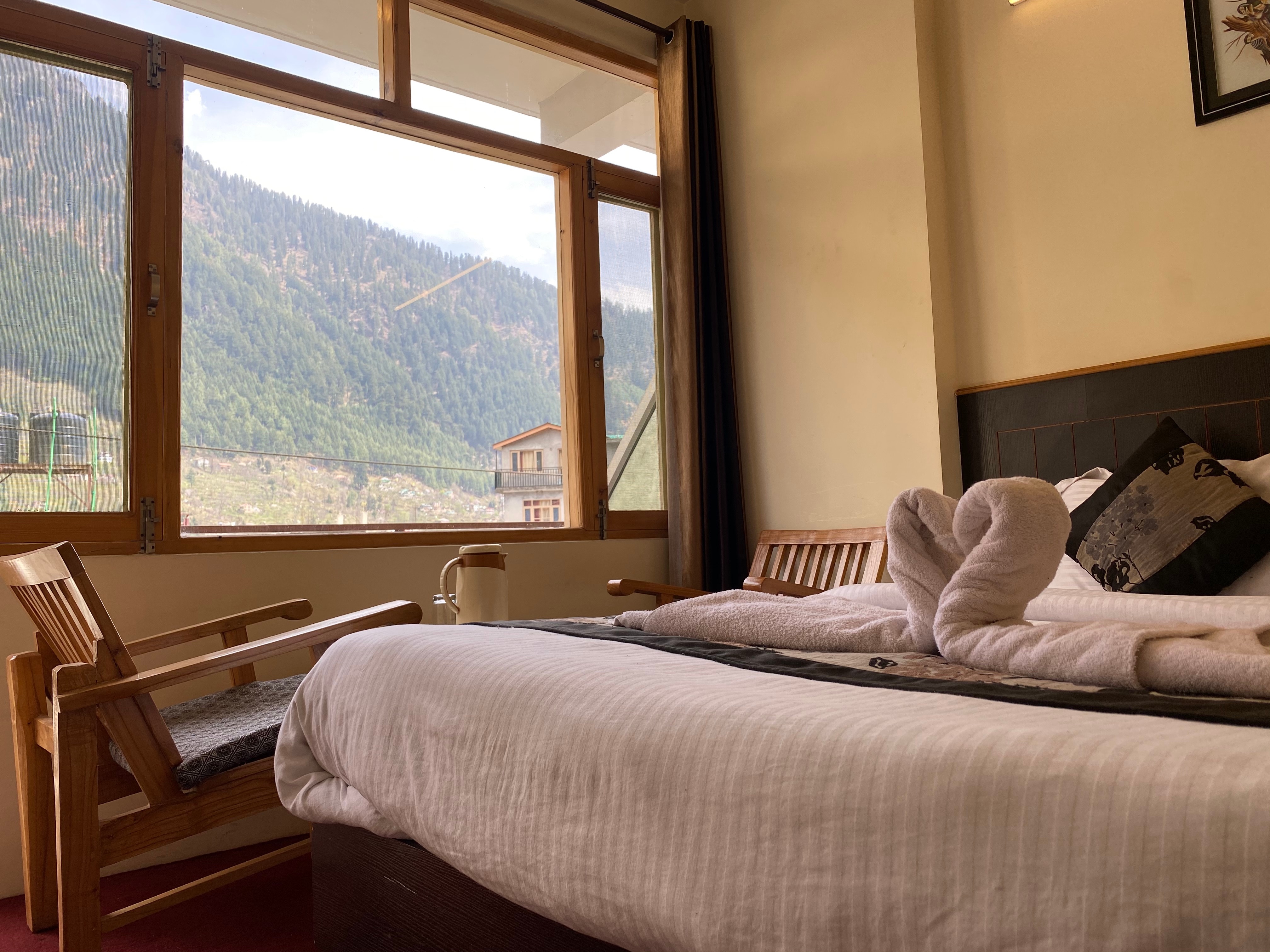 The Destination Manali - Tap to explore photos