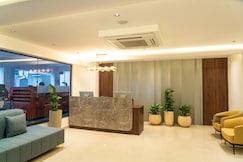 Vasatee Kondapur, Hyderabad