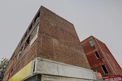 Hotel Krishna Guest House and Pg, Barnala