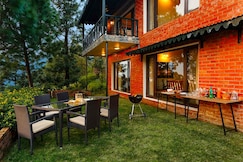 V are Family Uncle Bob's | 3BHK Garden villa with BBQ & Bonfire, Solan
