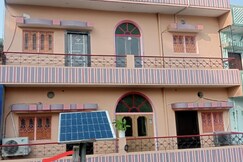 RUDRA PAYING GUEST HOUSE NAGWA, Varanasi