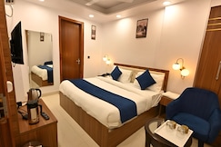 Hotel Flight Path Near Delhi Airport, Delhi