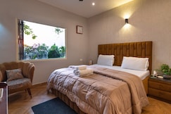 Hotel City Premier - Golf Course Road, Gurgaon