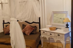 The White Manor, Jorhat