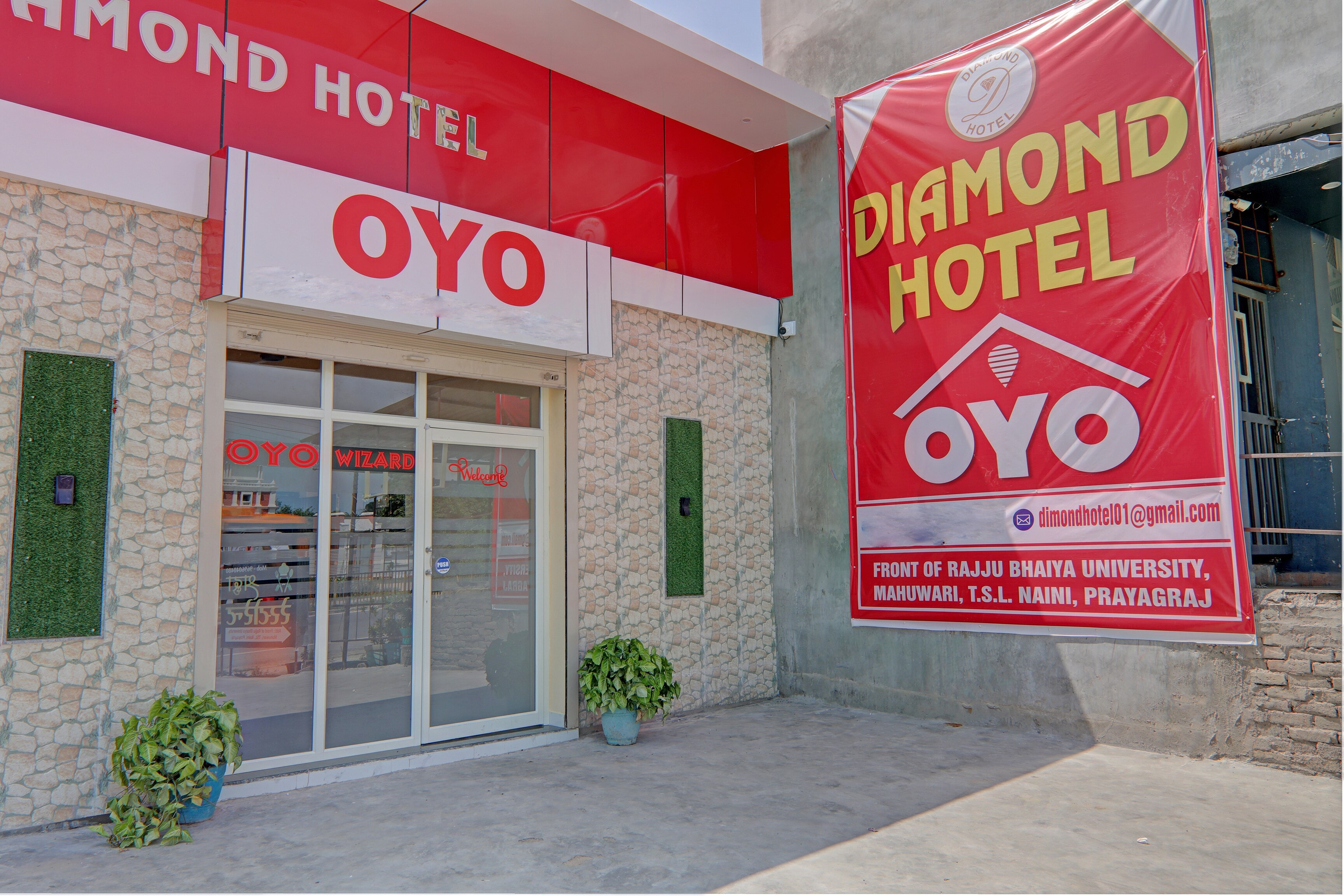 Hotel O Diamond - Tap to explore photos
