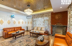 Living Room & Dining Area