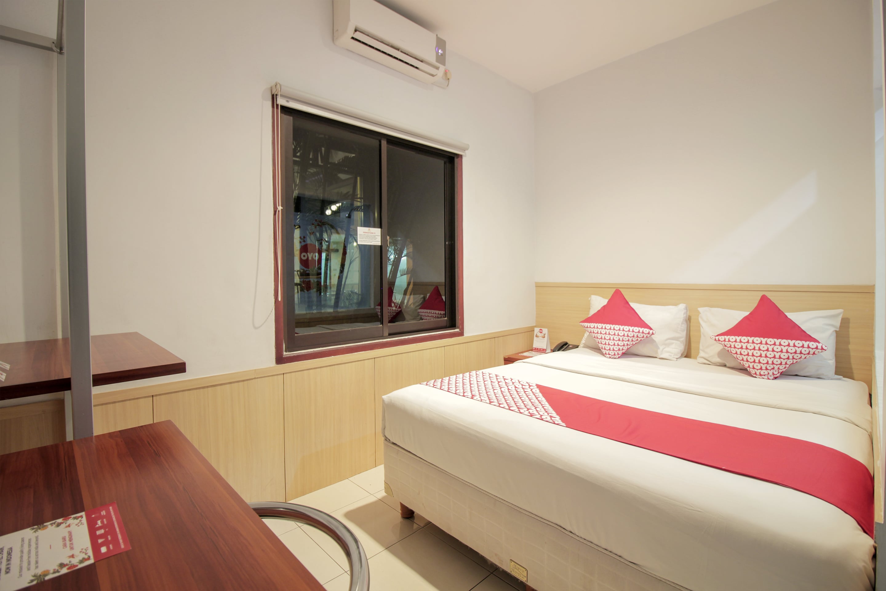 OYO 295 Grha Ciumbuleuit Guest House - Tap to explore photos