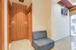 Hotel O Hill View, Gandhinagar