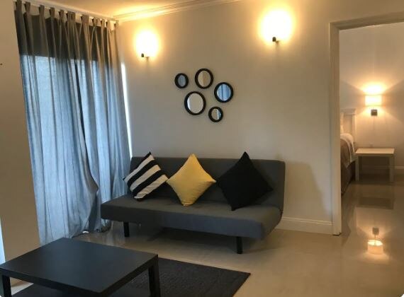 PVR rooms beach house - Tap to explore photos