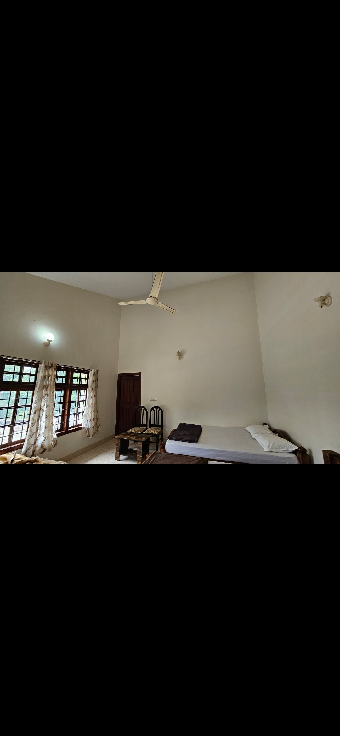 Paramathma Stays - Tap to explore photos