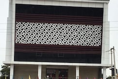 Hotel UD, Robertsganj