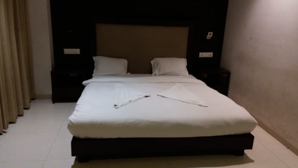 Sanskruti GREENLAND RESORT - Tap to explore photos