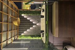 Aqua Sky AirBnb, Delhi