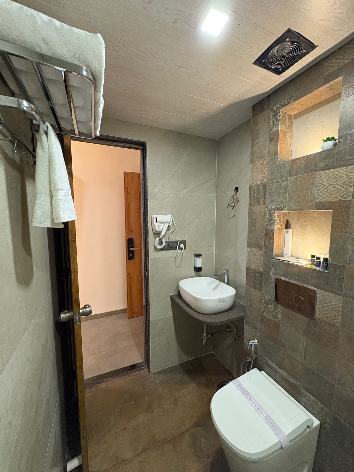 Himgauri Residency - Tap to explore photos