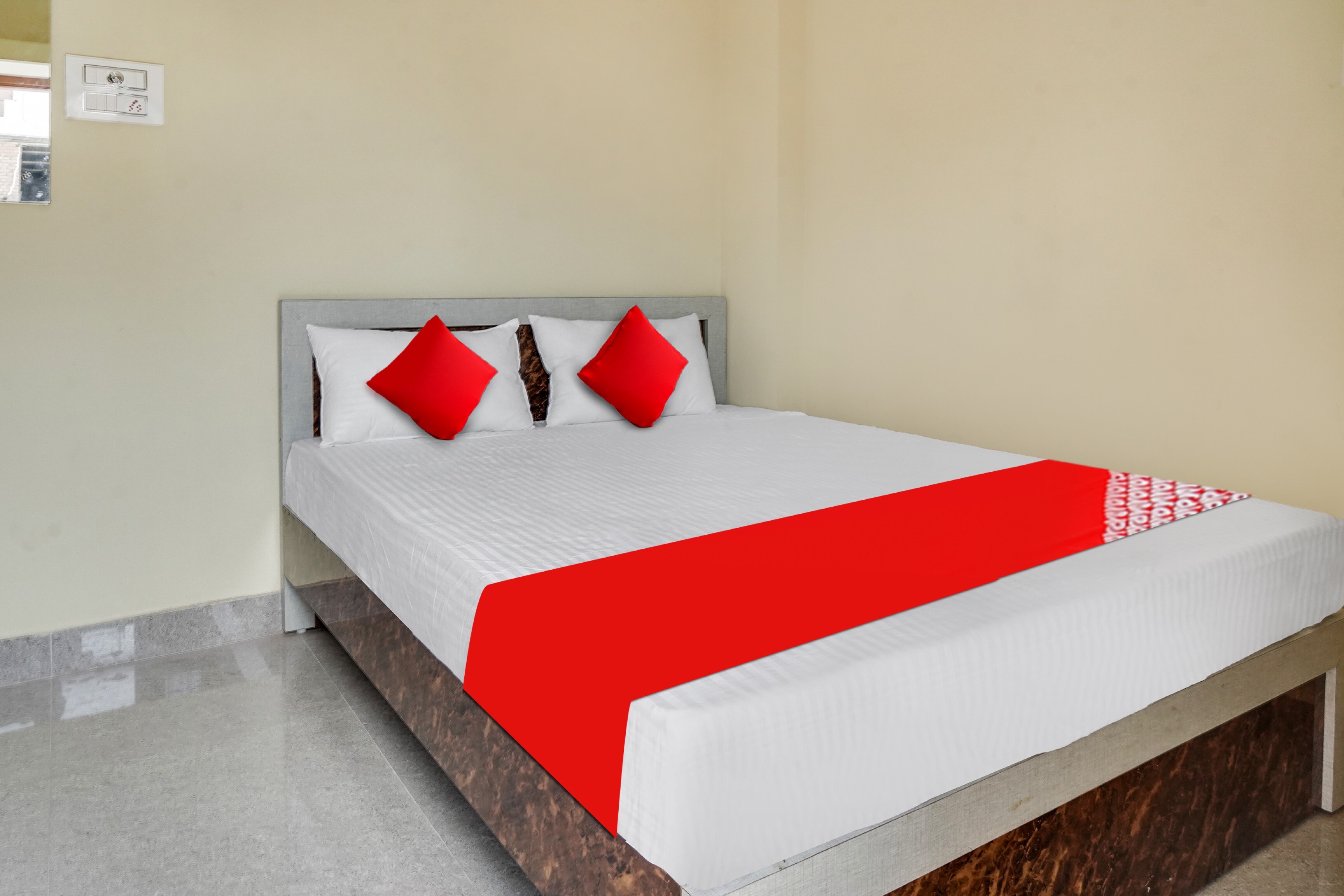 Hotel O Kashyap Inn - Tap to explore photos