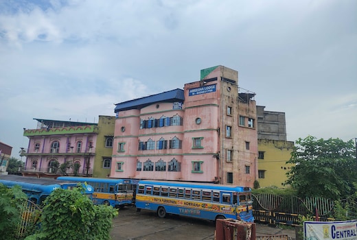 Hotel O Swami Vivekananda University Kolkata