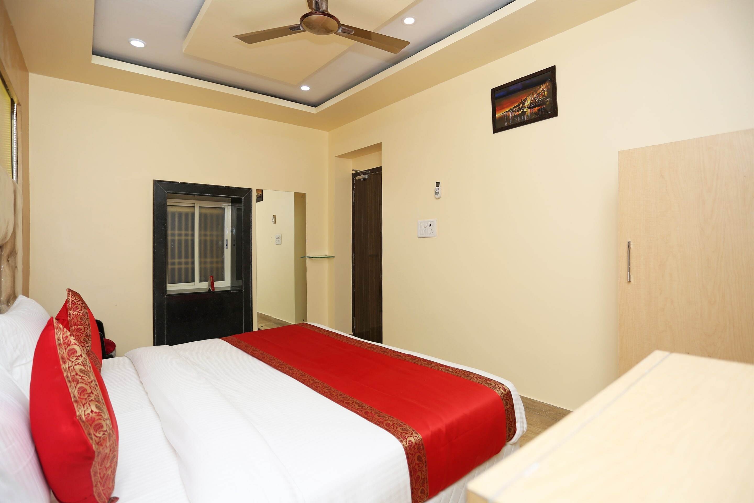 Collection O Varanasi formerly GS Residency - Tap to explore photos