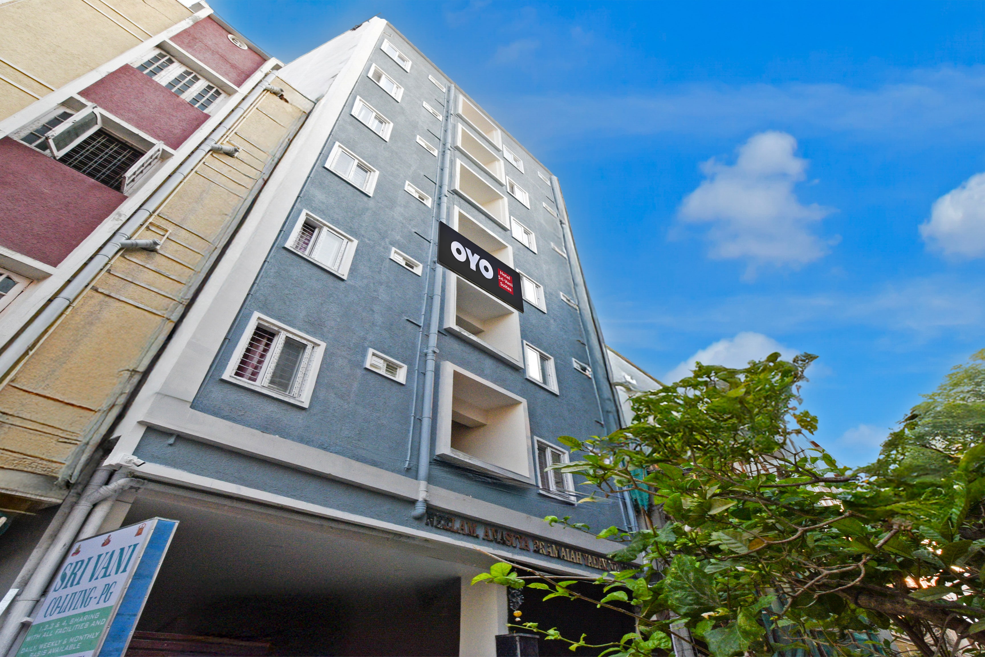 Hotel O Sri Vani co- live & suites - Tap to explore photos