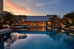 PARKROYAL on Beach Road, Singapore