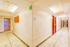 Flagship Hotel Admire Suit, Chennai