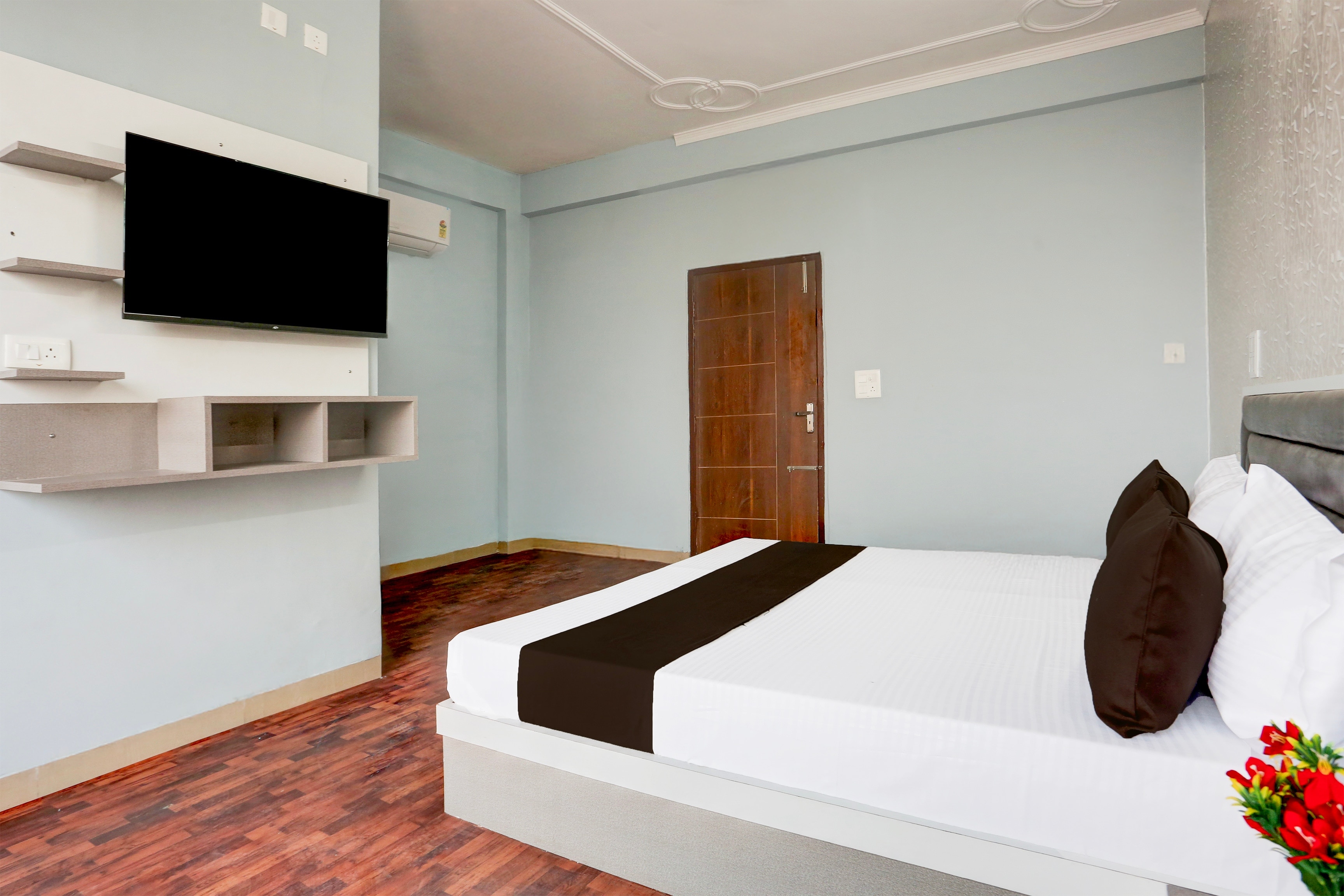 Hotel O The Banur Heights - Tap to explore photos