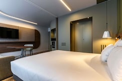 Novotel Suites Reims Centre, Paris