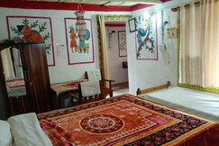 Abala homesta chimtipur Patalkot, Parasia